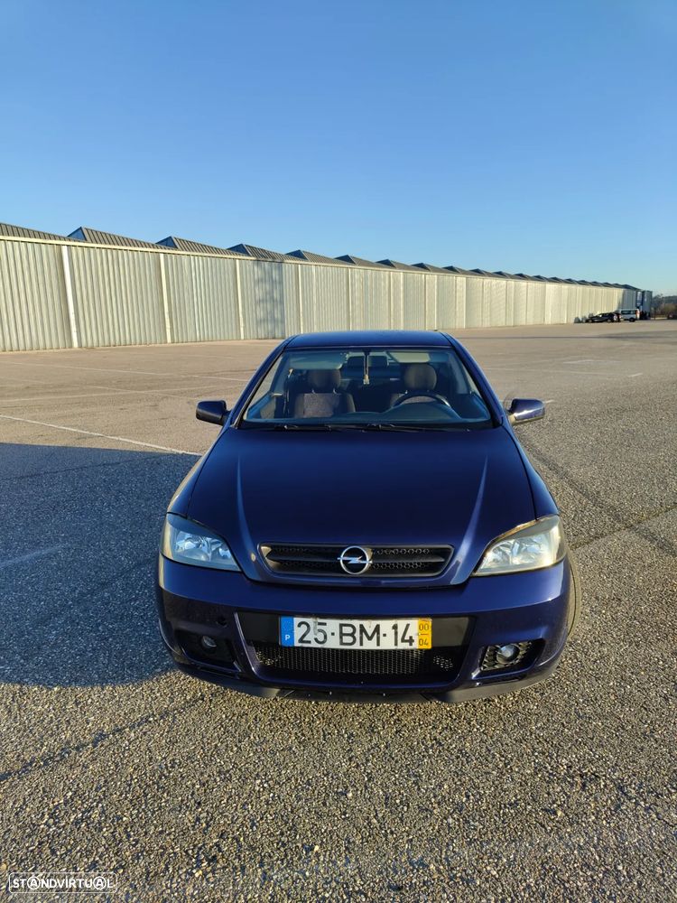 Opel Astra Coupe 1.8 16V - 3
