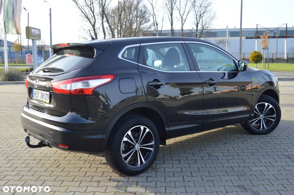 Nissan Qashqai 1.2 DIG-T Acenta EU6 - 18