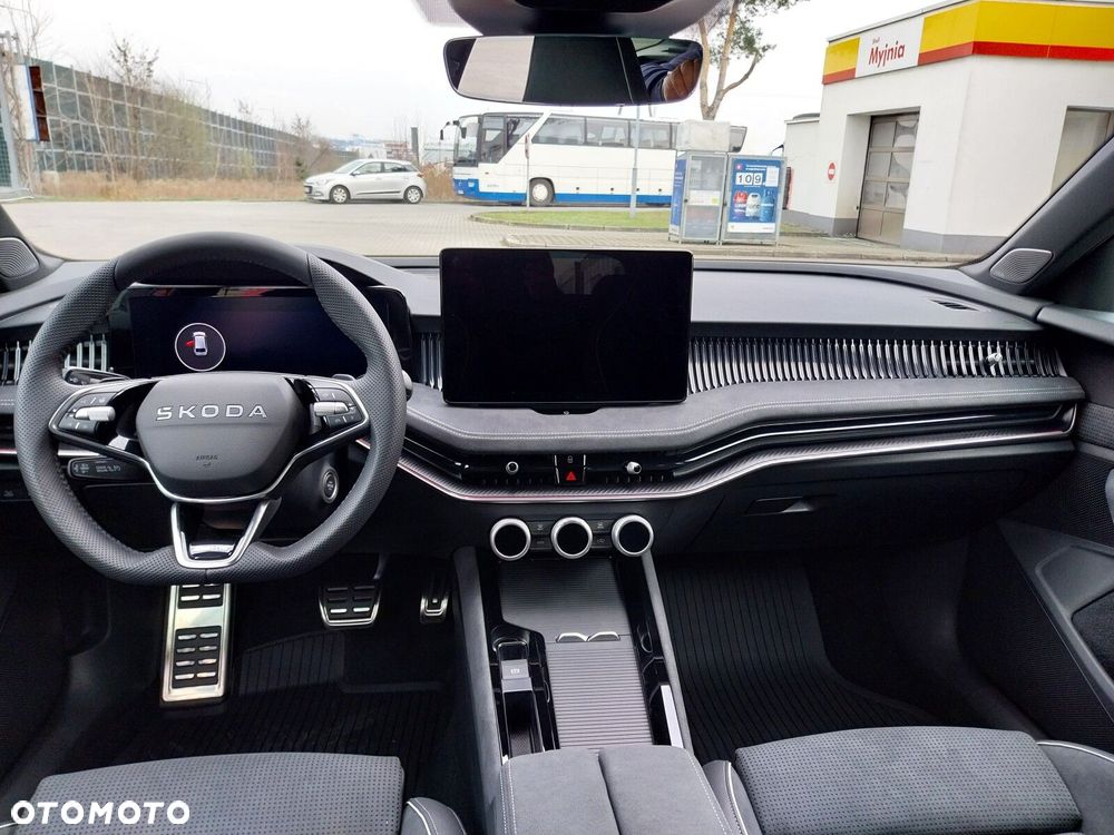 Skoda Superb 1.5 TSI Plug-in Hybrid Sportline DSG - 7