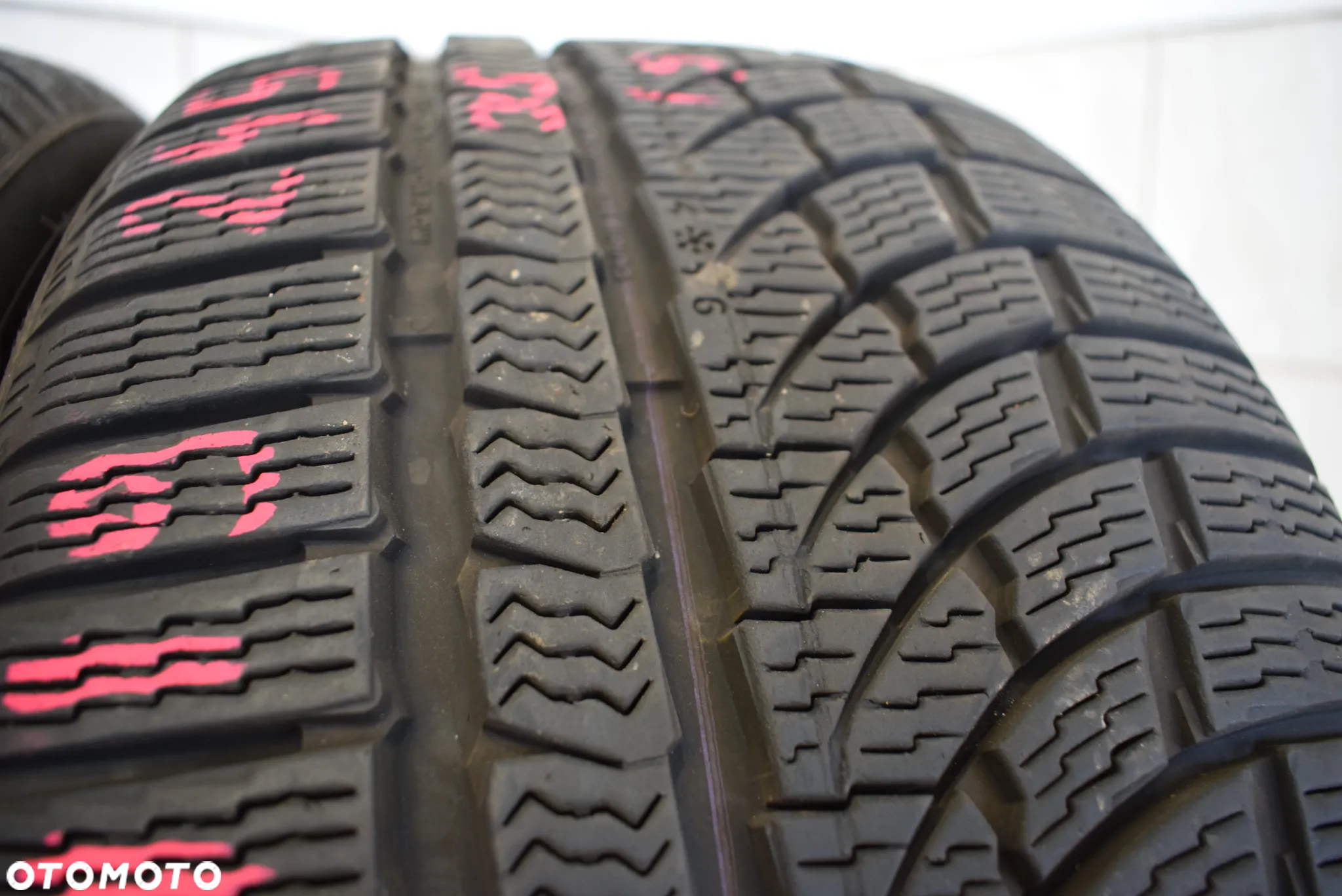 R19 245/35 Nokian WR A4 Cena za parę - 3