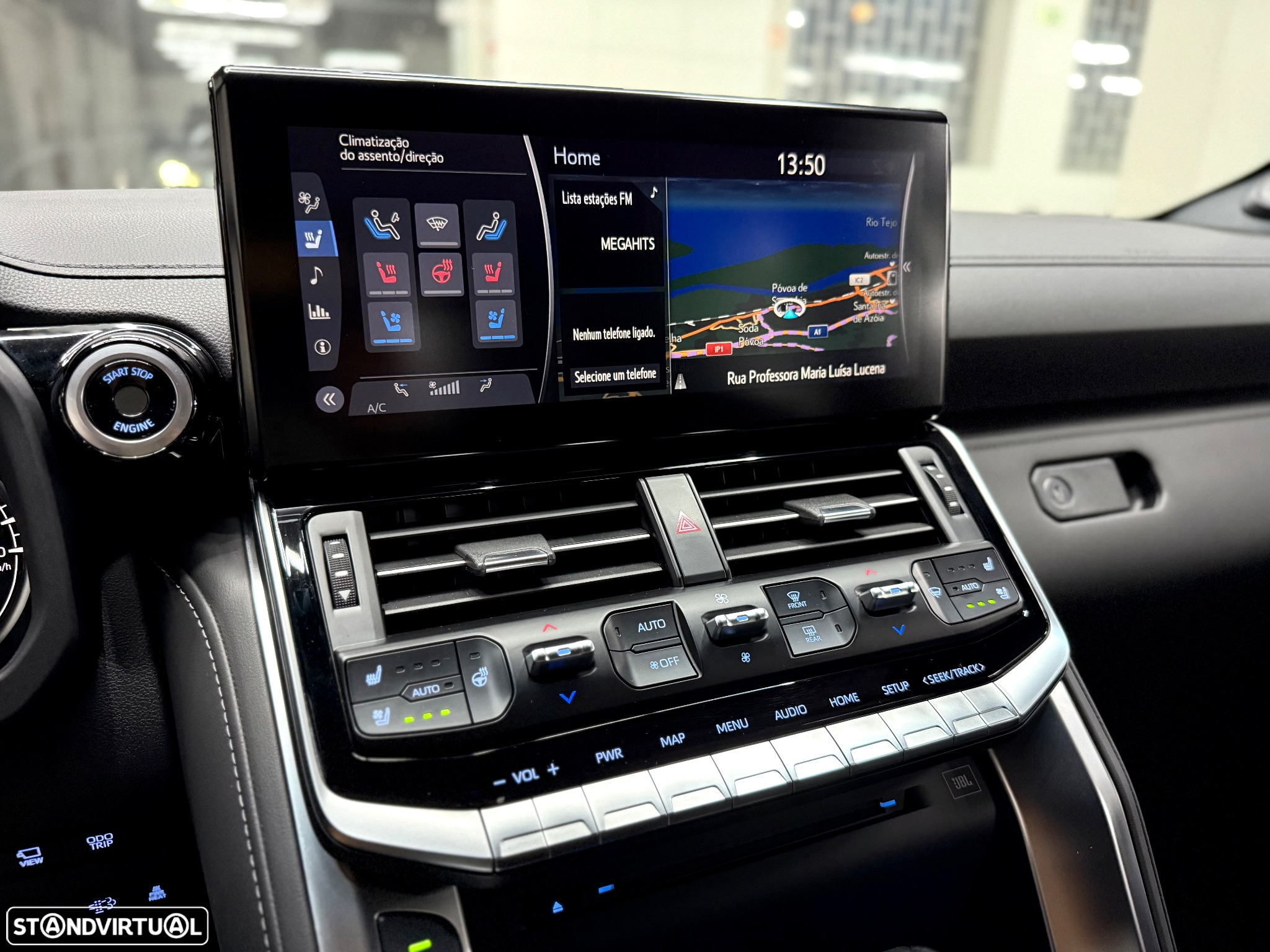 Toyota Land Cruiser - 23