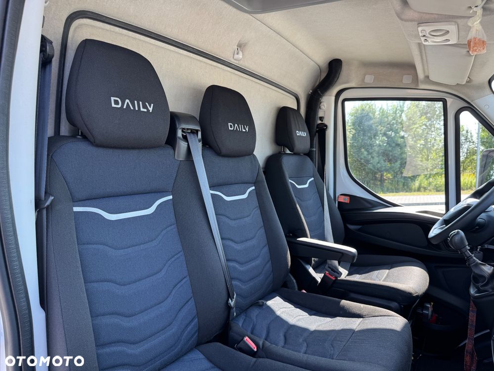 Iveco Daily 2022r ‼️72C16‼️3.0 Rama do Zabudowy DMC 7200 kg Salon Polska Rozstaw osi 4.75 widelec podwozie - 23