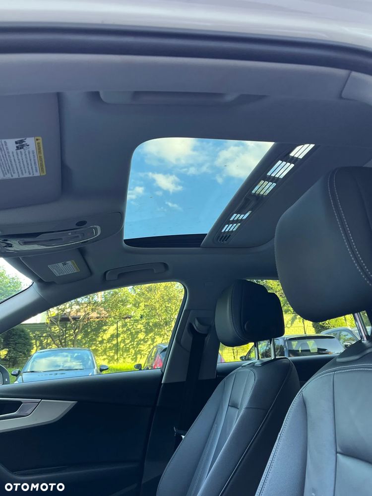 Audi A4 Limousine 45 TFSI Quattro S tronic - 14