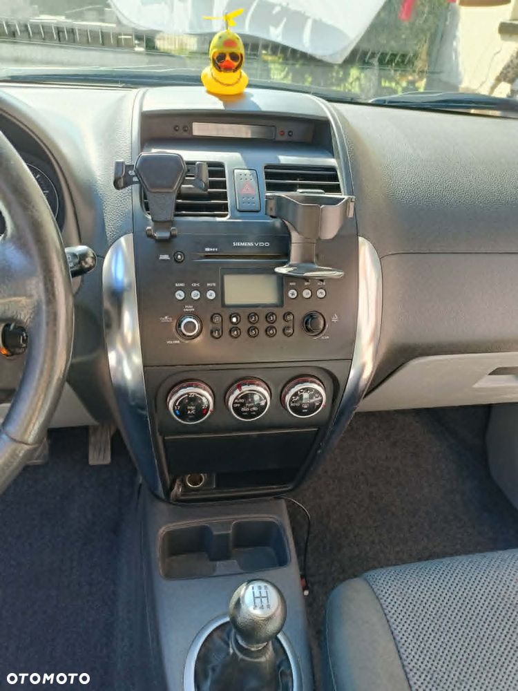 Suzuki SX4 1.6 VVT 4x2 Comfort - 13