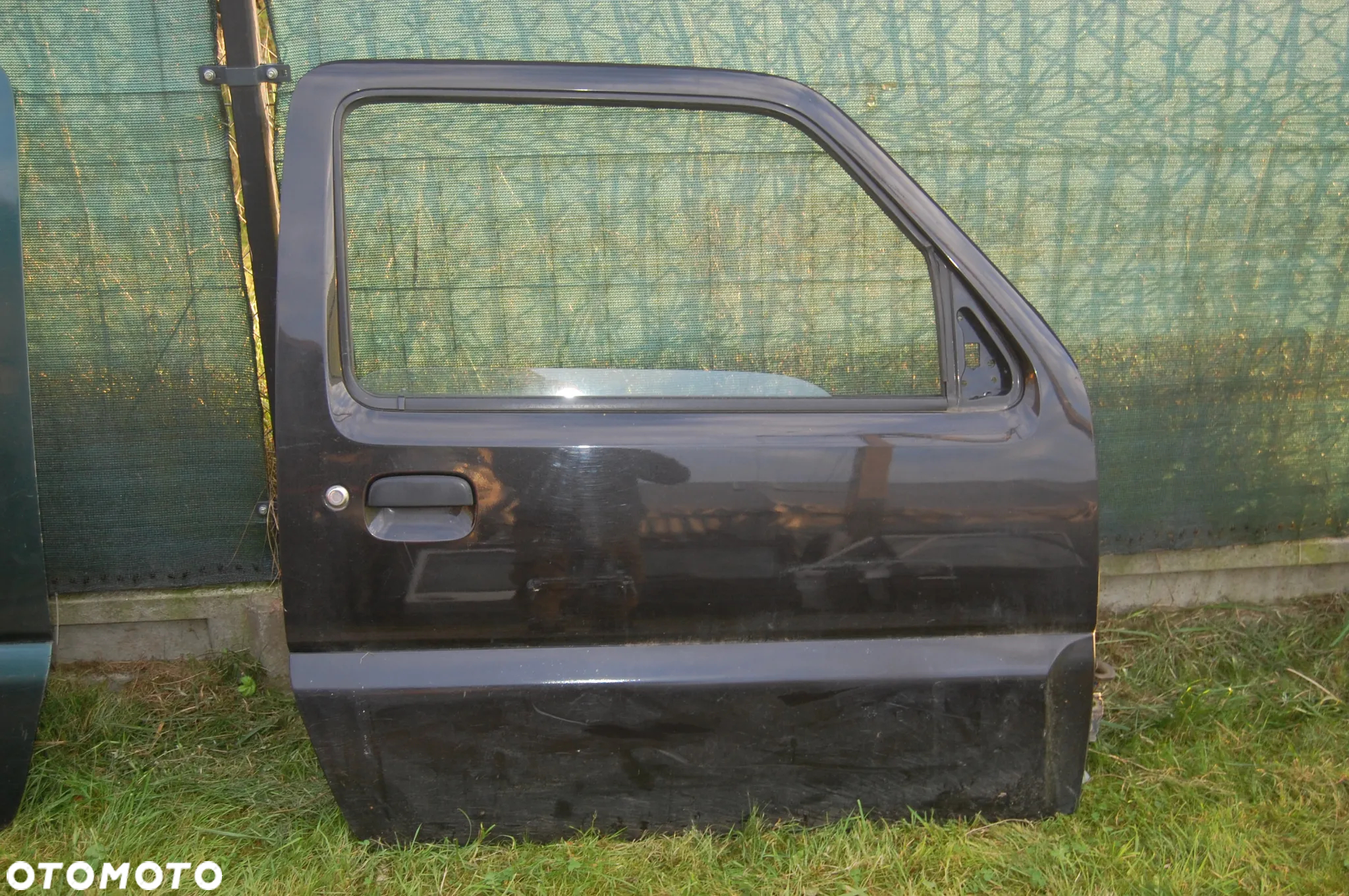 SUZUKI JIMNY - Drzwi lewe , prawe. - 5