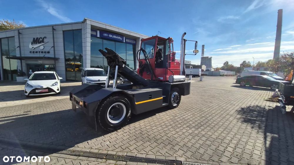 Inny KALMAR TR618I / 4X4 / CIĄGNIK TERMINALOWY / SUPER STAN / NISKIE MOTOGODZINY / OBRACANY FOTEL / NOWE OPONY PRZÓD / SUPER STAN - 40