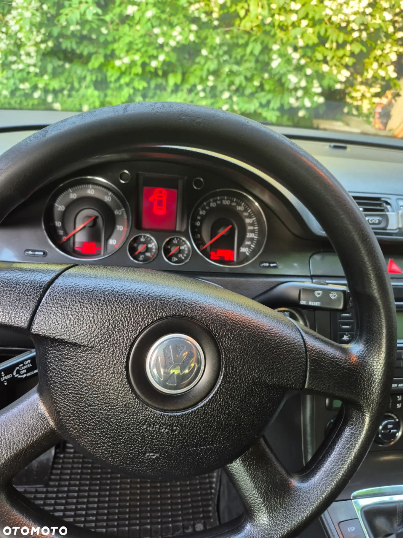 Volkswagen Passat 1.6 FSI Comfortline - 18