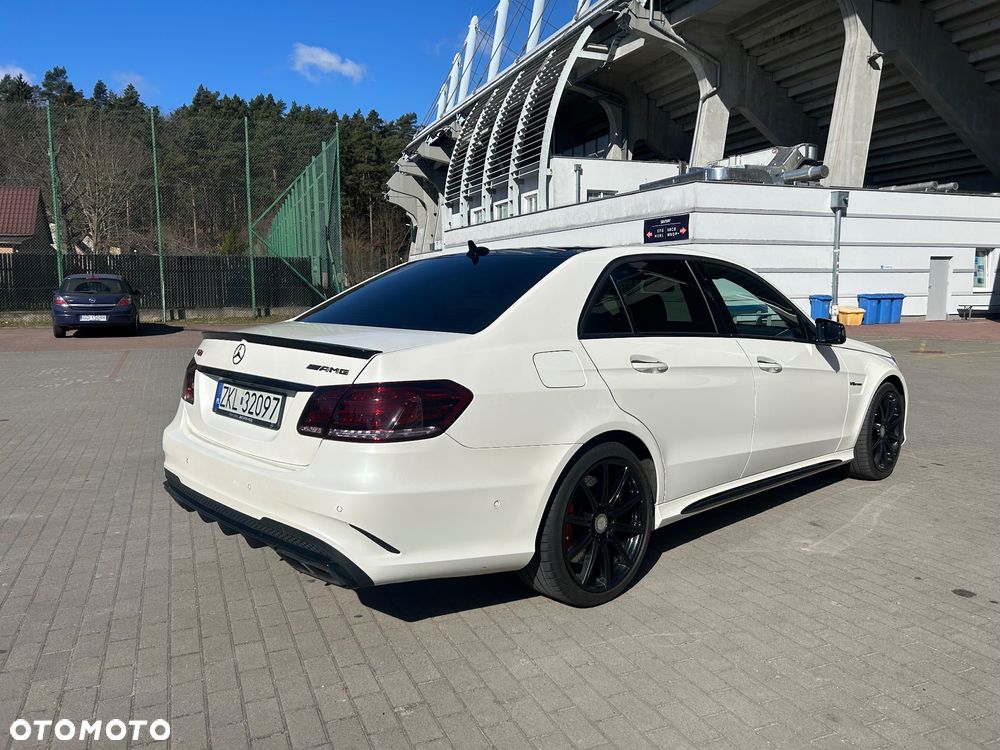 Mercedes-Benz Klasa E - 6