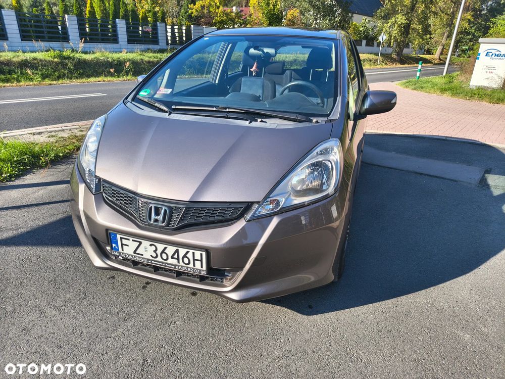 Honda Jazz 2012 photo 2