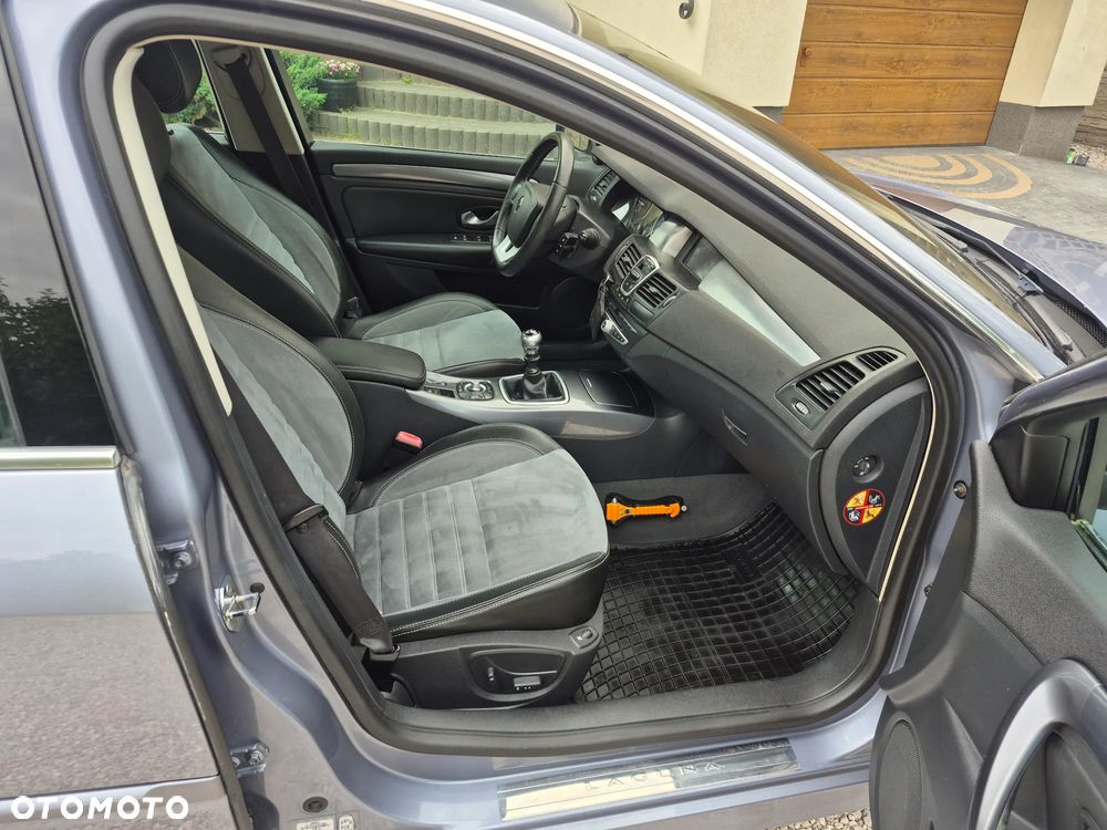 Renault Laguna dCi 150 FAP GT - 8