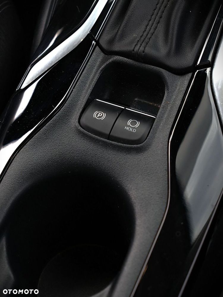 Toyota Corolla 1.8 Hybrid Comfort - 17