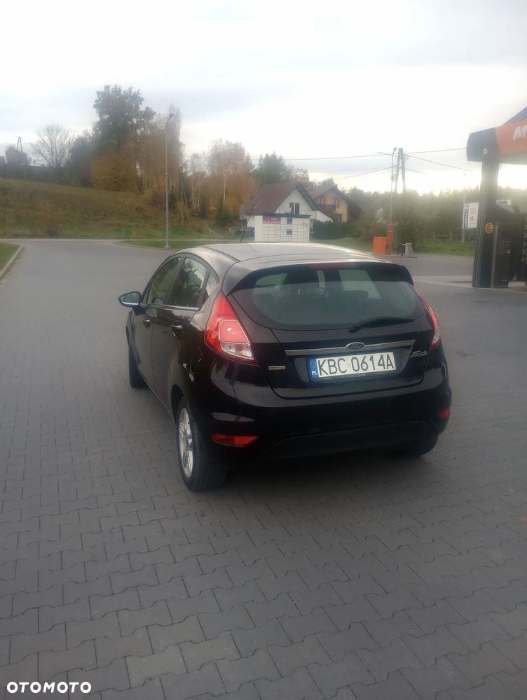 Ford Fiesta 1.0 EcoBoost Titanium - 5
