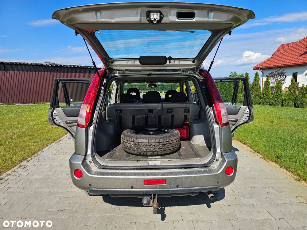 Nissan X-Trail 2.0 4x2 Comfort - 5