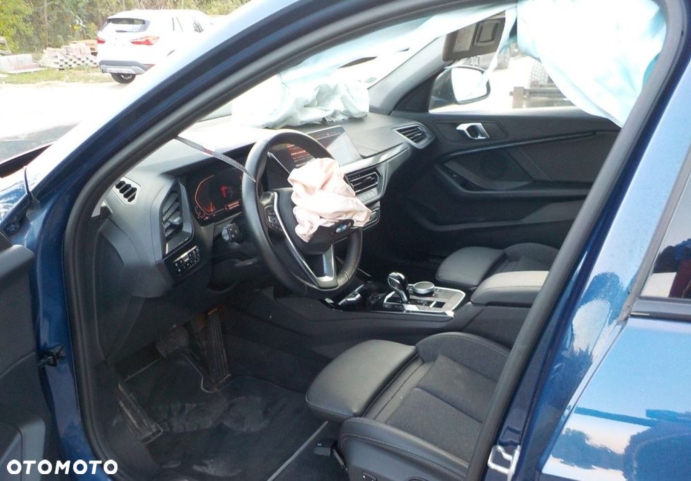 BMW Seria 1 - 29