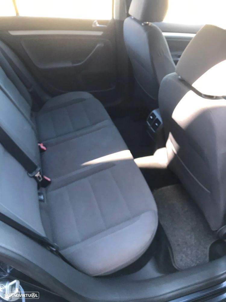 VW Golf 1.4 TSi Confortline - 13