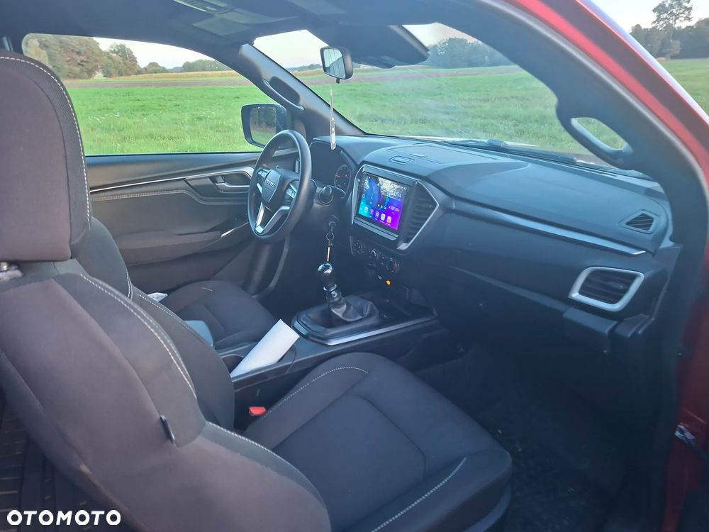 Isuzu D-Max - 16