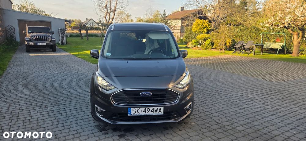 Ford Tourneo Connect Grand - 1