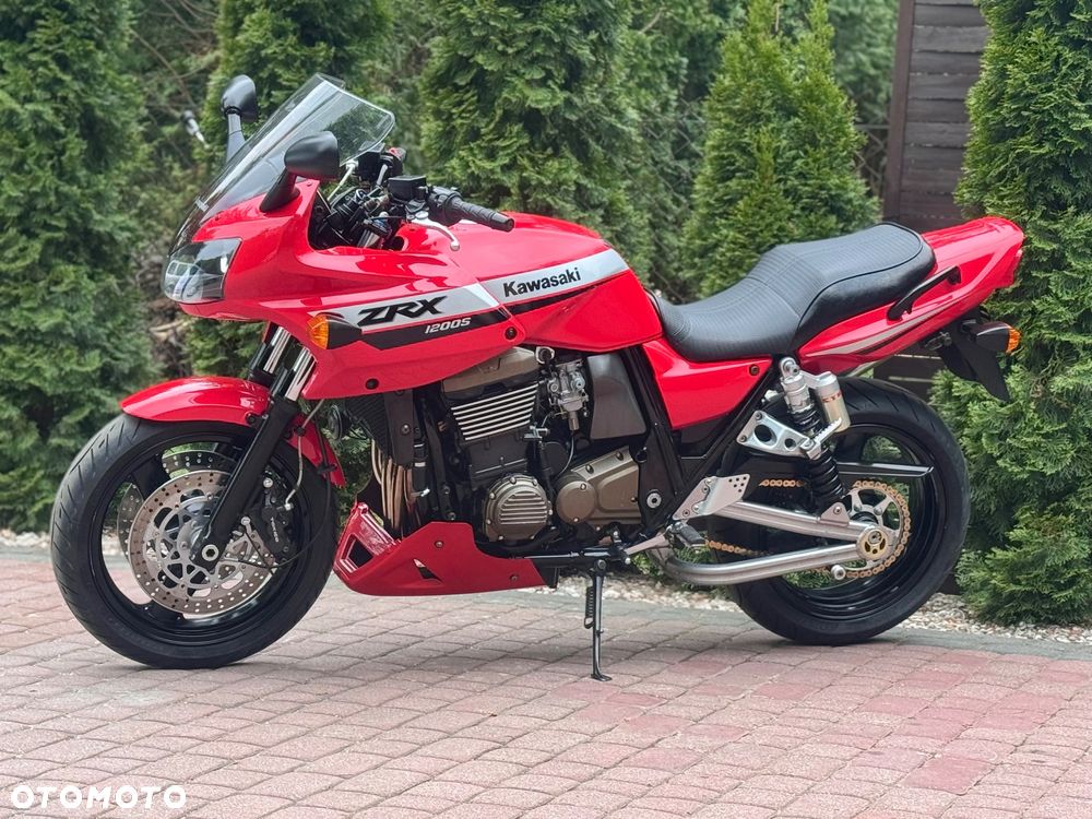 Kawasaki ZRX - 7