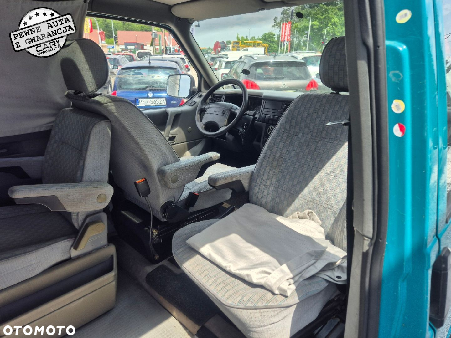 Volkswagen Multivan - 7