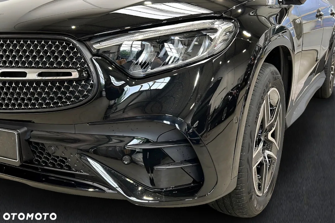 Mercedes-Benz GLC 200 d 4Matic 9G-TRONIC AMG Line Advanced - 4