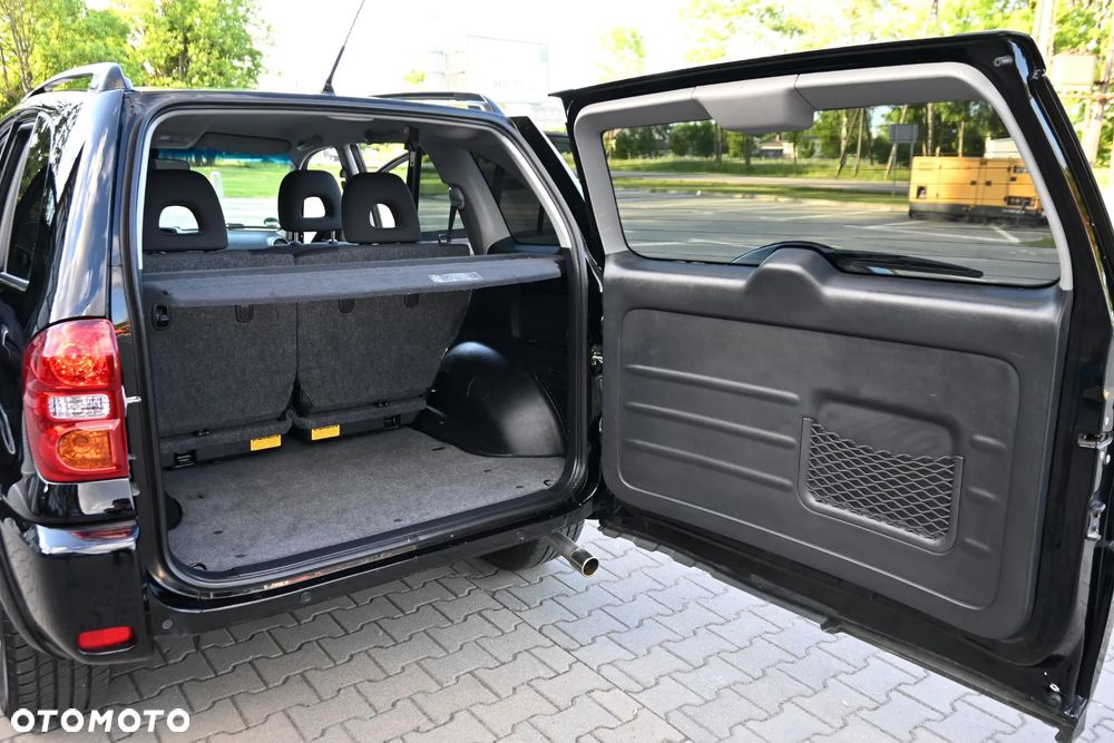 Toyota RAV4 2.0 VVT-i Sol - 40