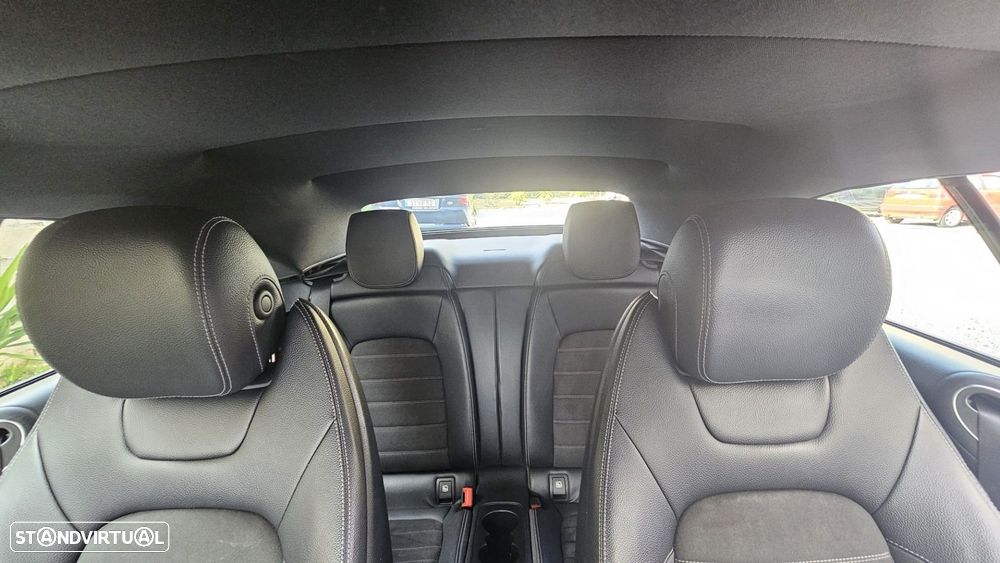 Mercedes-Benz C 220 d Cabrio 4Matic 9G-Tronic AMG Line - 10