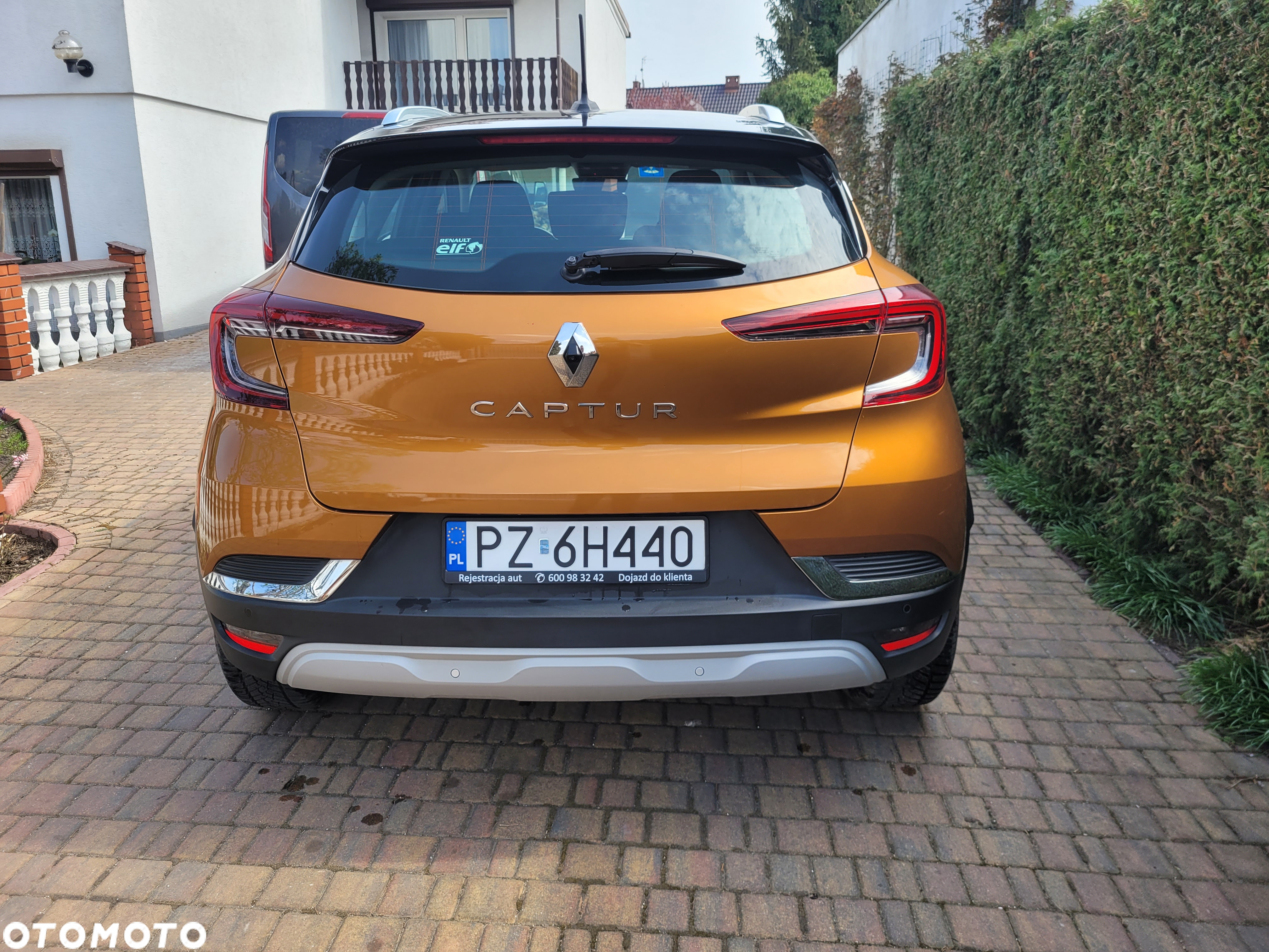 Renault Captur TCe 100 BUSINESS EDITION - 4