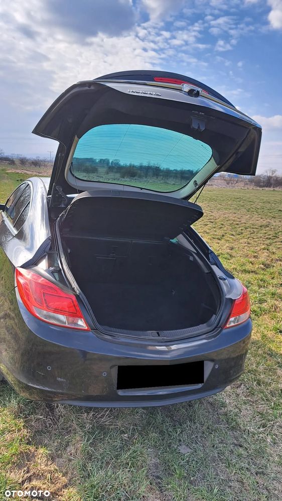 Opel Insignia 2.0 CDTI - 10