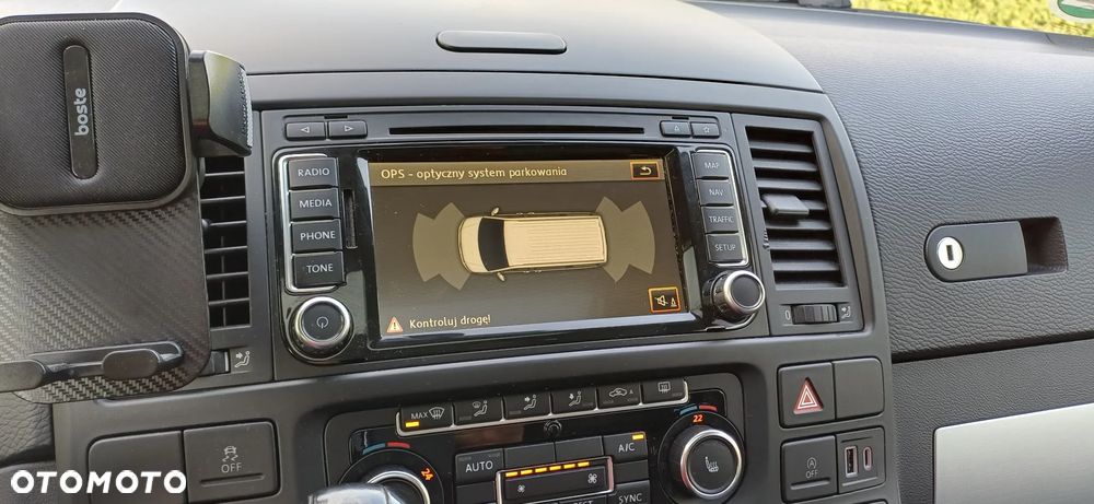 Volkswagen Multivan - 17