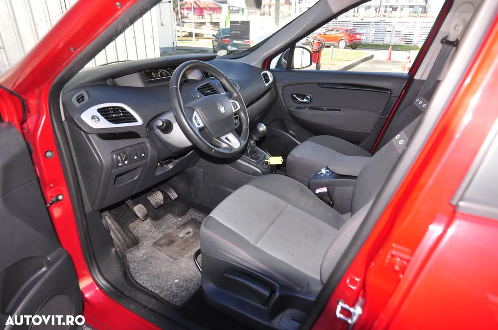 Renault Scenic - 6