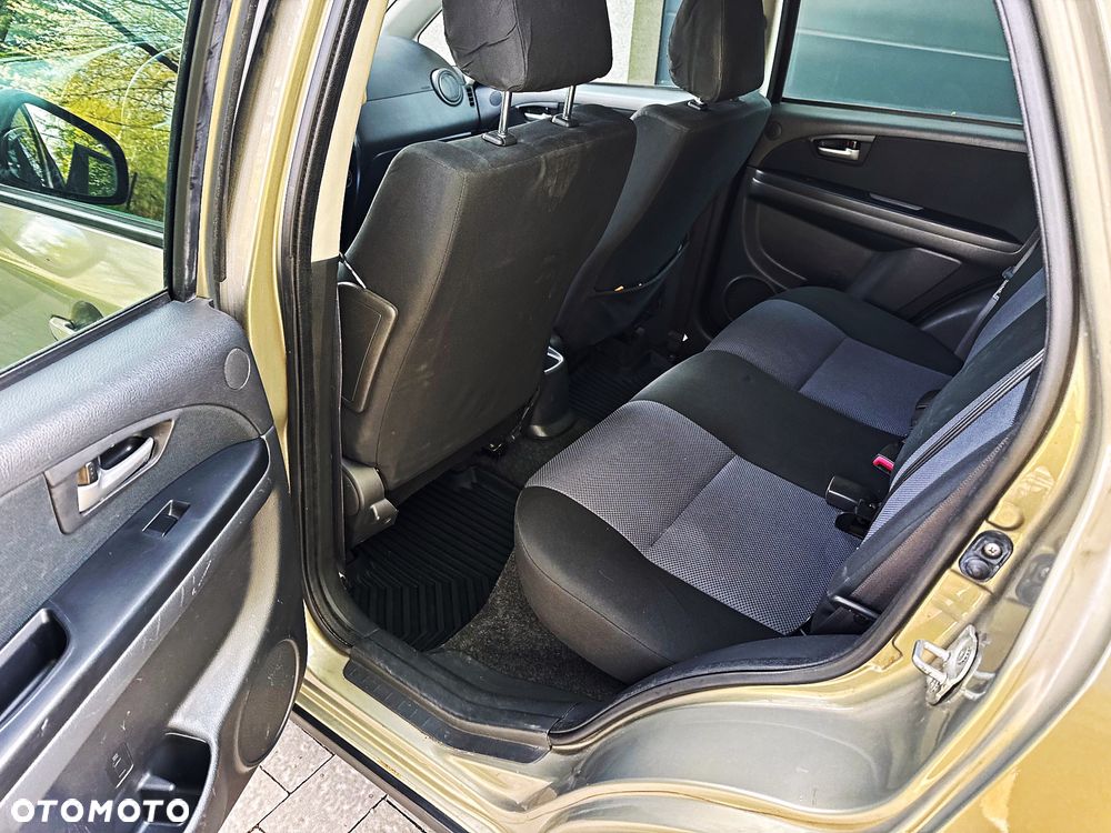 Fiat Sedici 1.6 16V 4x4 Emotion - 34