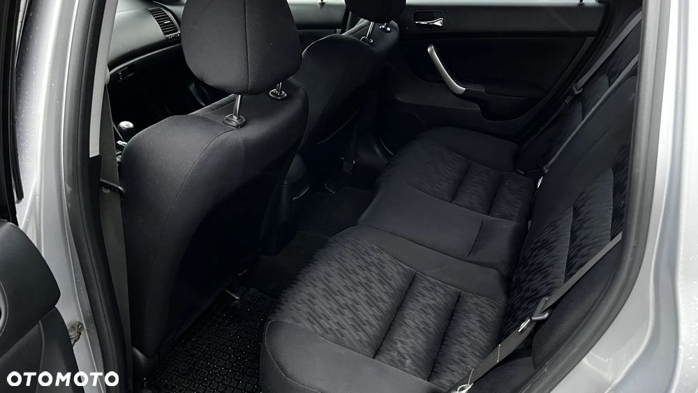 Honda Accord 2.0 i Executive - 17