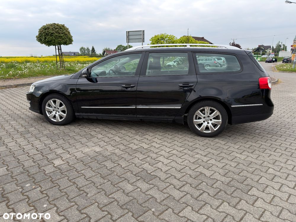 Volkswagen Passat 2.0 TDI DPF Sportline - 8