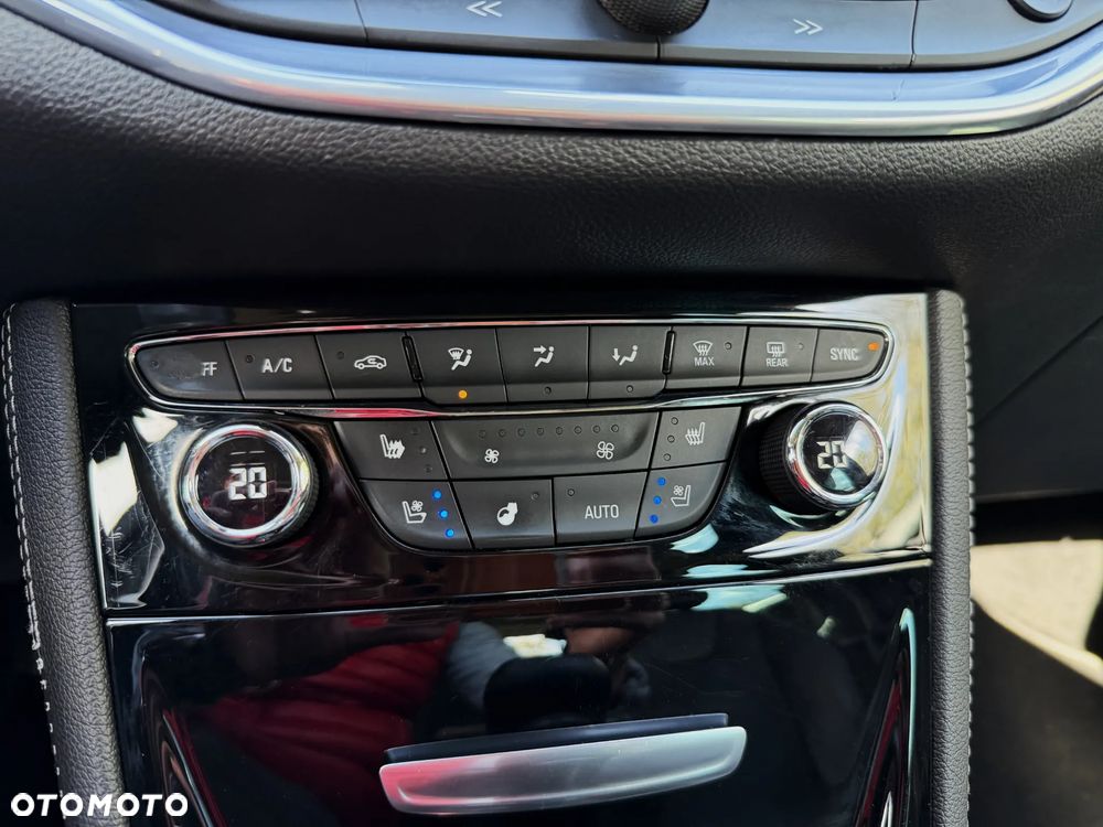 Opel Astra 1.4 Turbo Start/Stop Automatik Innovation - 27