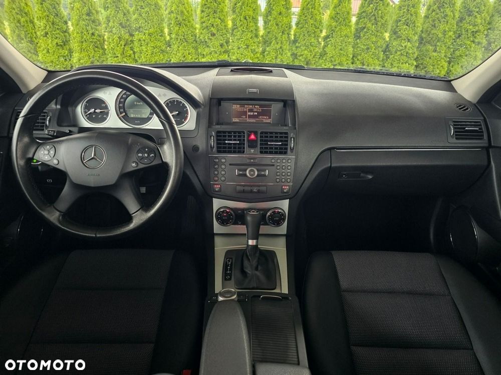 Mercedes-Benz Klasa C - 22