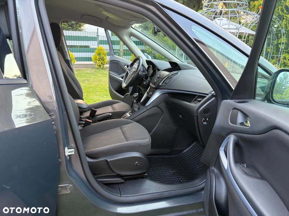 Opel Zafira 1.4 Turbo (ecoFLEX) Start/Stop Business Edition - 9