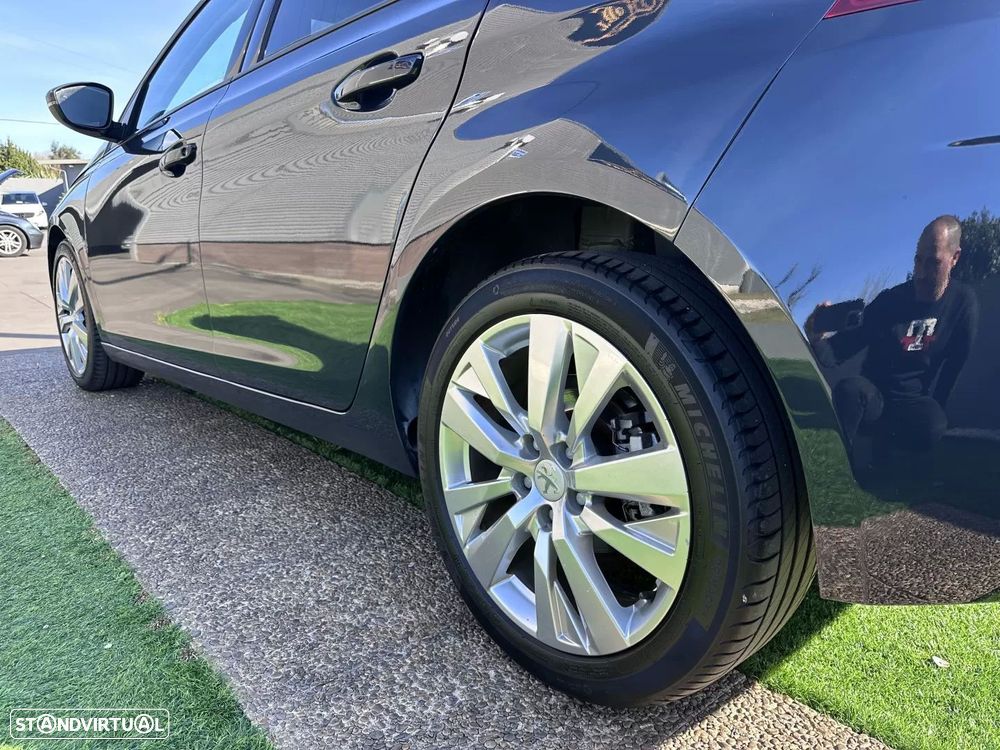 Peugeot 308 1.5 BlueHDi Style - 17