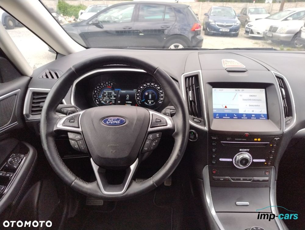 Ford S-Max - 9
