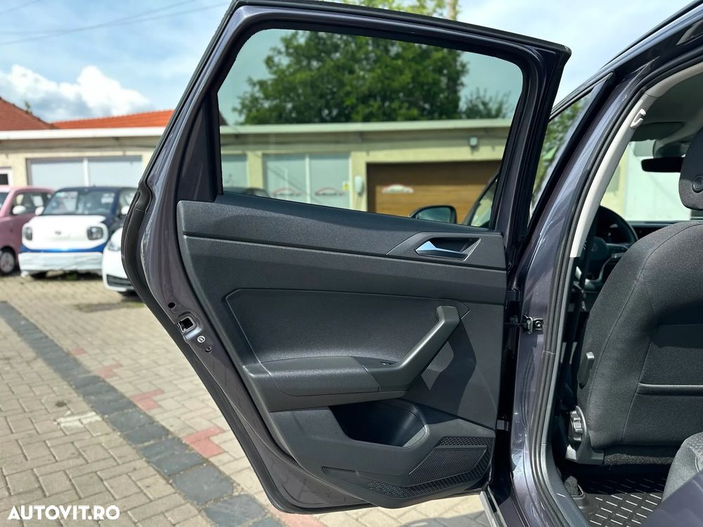 Volkswagen Taigo 1.5 TSI DSG Style - 35