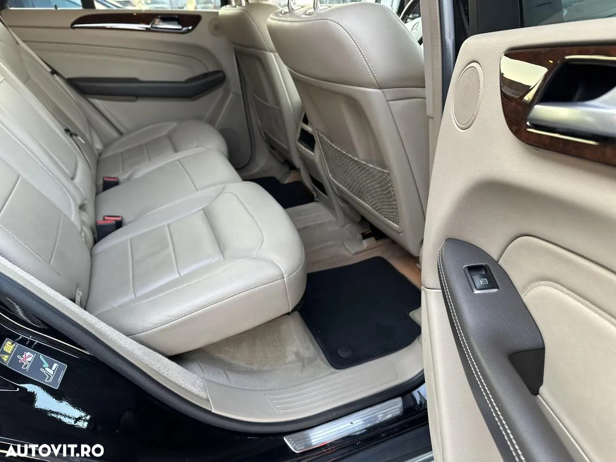Mercedes-Benz ML 350 BlueTec 4MATIC Aut - 14