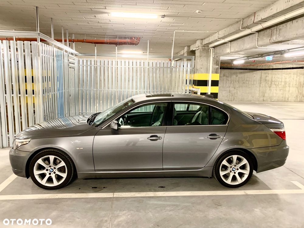 BMW Seria 5 530d xDrive - 1
