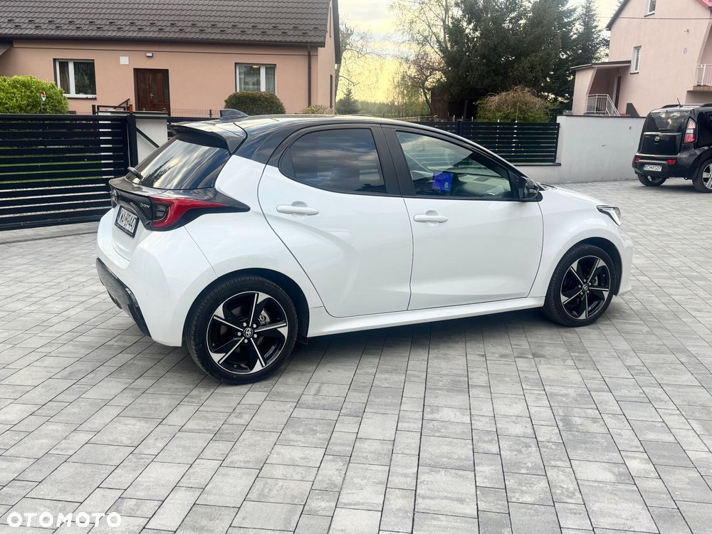 Toyota Yaris Hybrid 1.5 Executive - 6