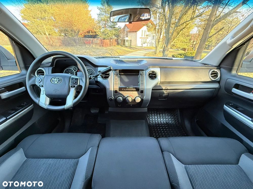 Toyota Tundra 5.7 4x4 Double Cab Limited - 19