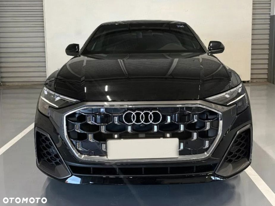 Audi Q8 - 3