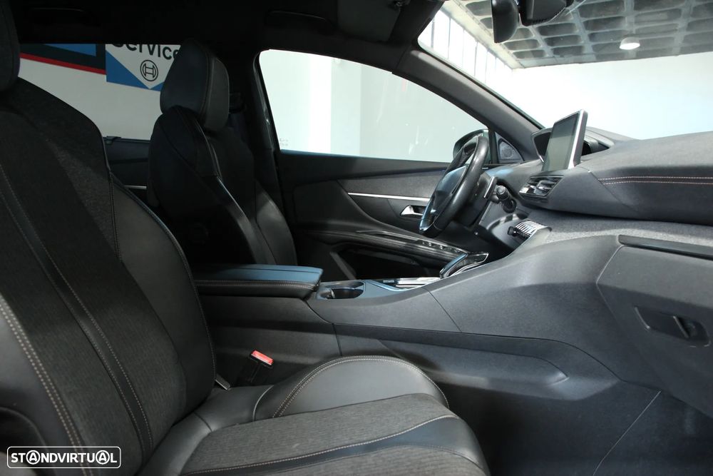 Peugeot 5008 1.5 BlueHDi GT Line EAT8 - 11