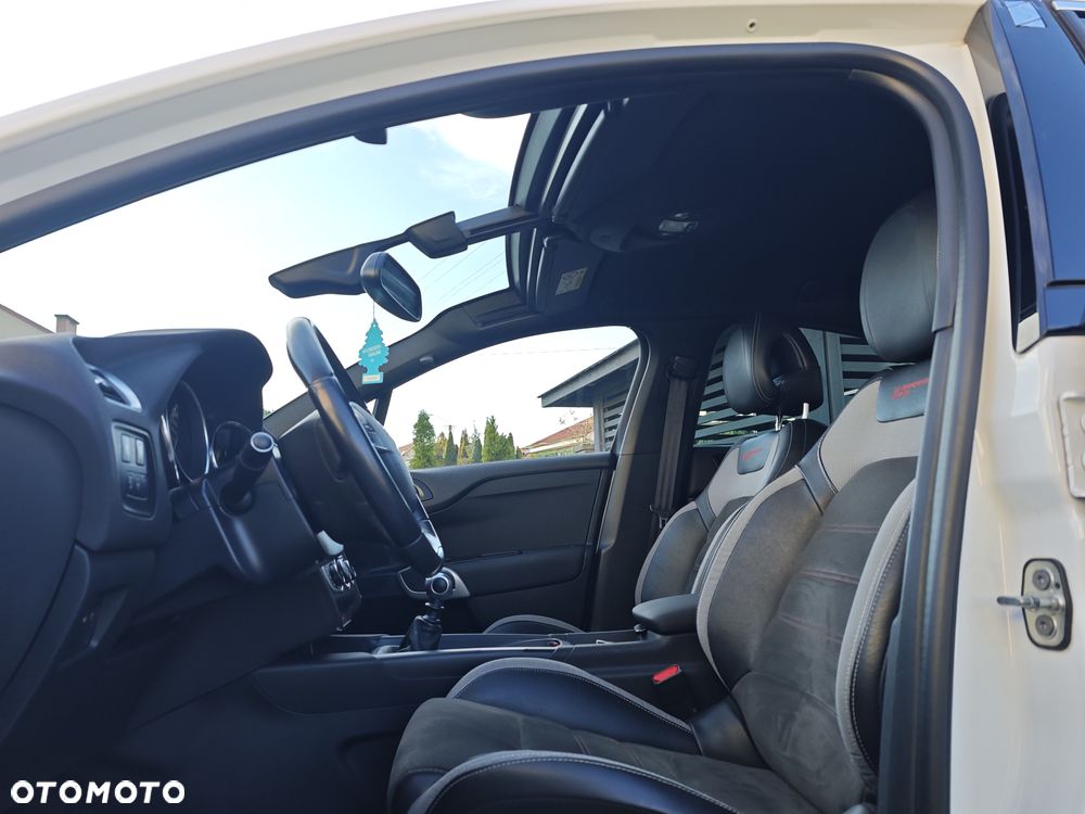 Citroën DS4 Crossback PureTech 130 S&S - 14