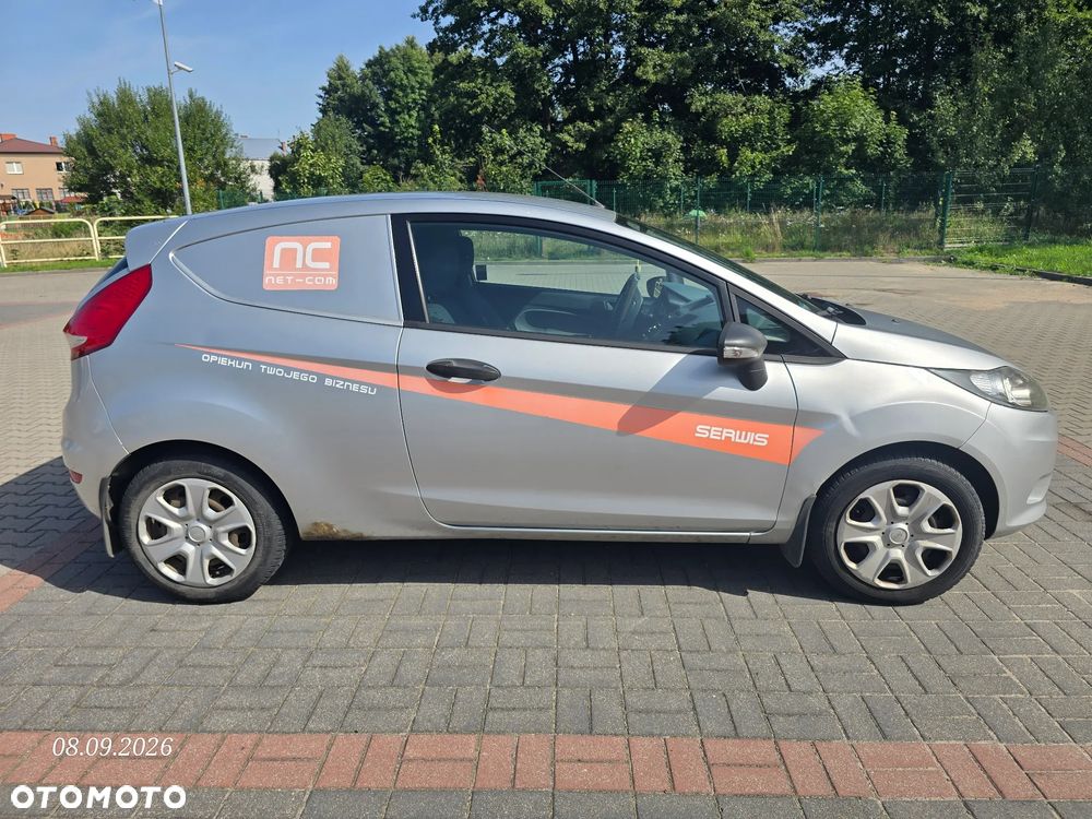 Ford Fiesta 1.4 TDCi Ambiente - 10