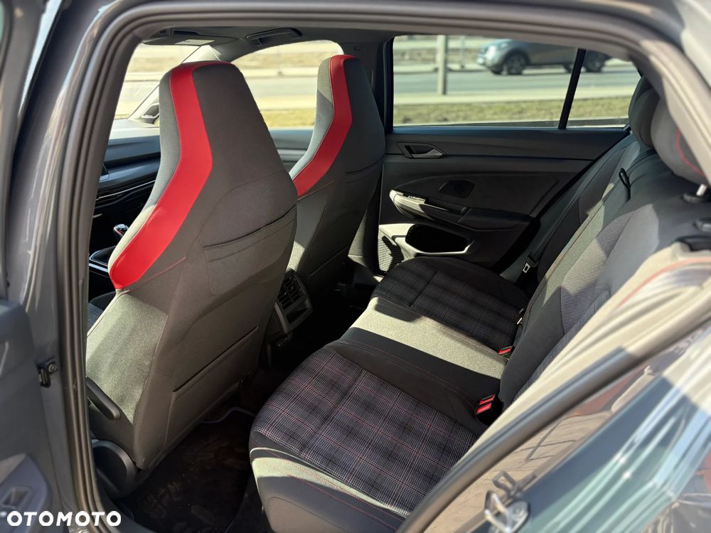 Volkswagen Golf GTI 2.0 TSI OPF Performance - 17
