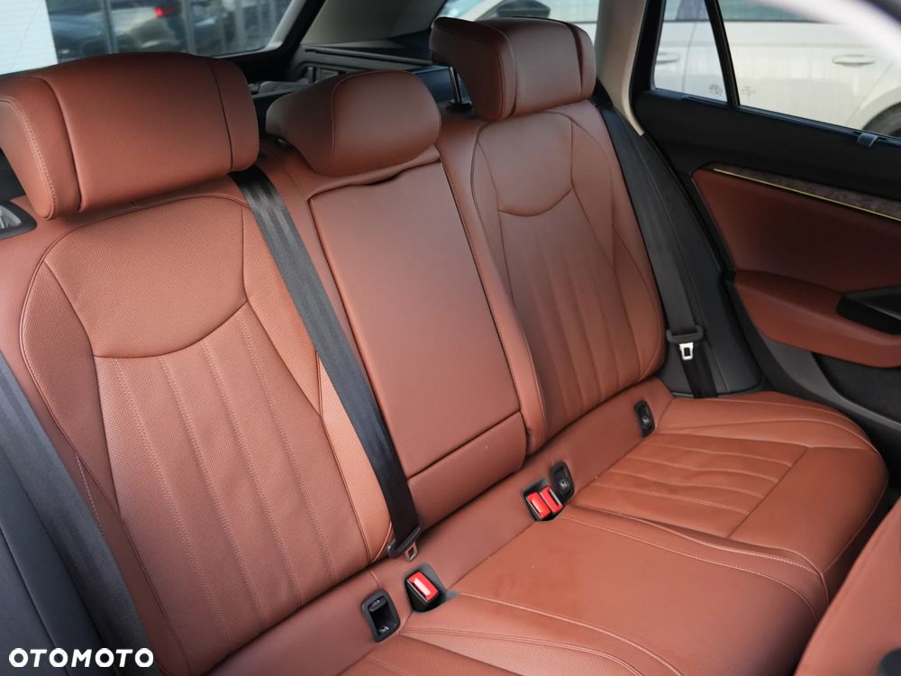 Skoda Superb 1.5 TSI Plug-in Hybrid L&K DSG - 36