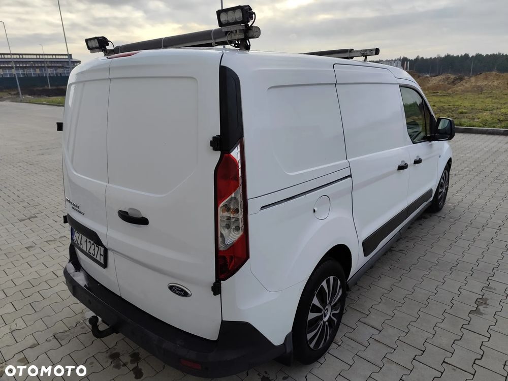 Ford TRANSIT CONNECT - 9